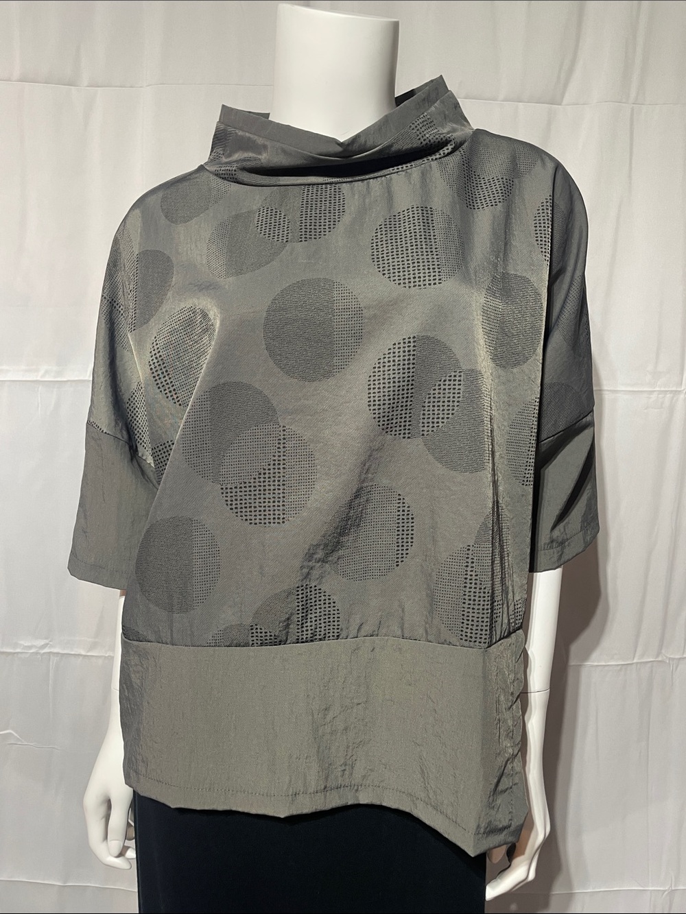 Nanako Grey Pullover Blouse